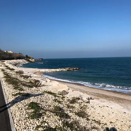 مزرعة للإقامة La Costa Dei Trabocchi